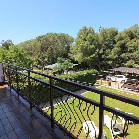 Pinia In Strandnaehe Mit Garten By Interhome Casa vacanze